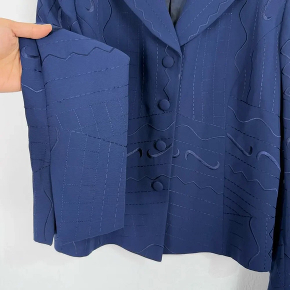 John Mayer of Norwich Blazer size 16 Blue Embroidered Shoulder Pads Career Work - Picture 2 of 9